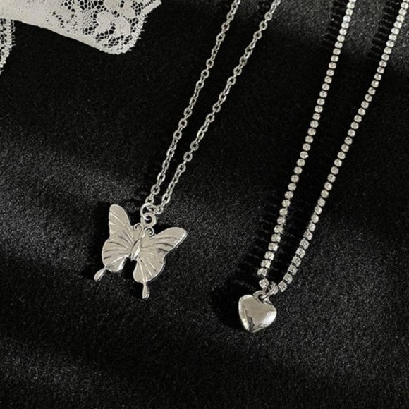 Jewelry - Necklace silver butterfly heart